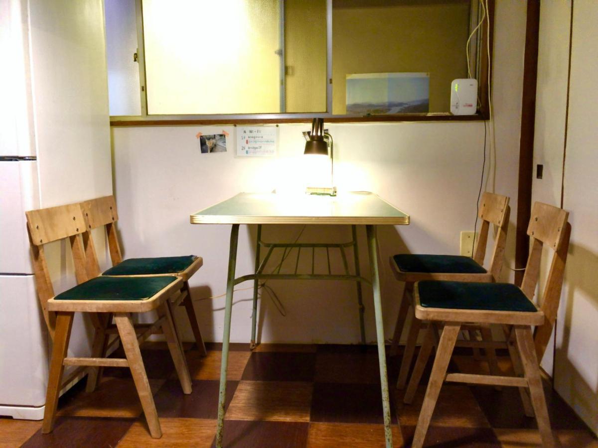 Onomichi Guest House Anago-No-Nedoko Екстер'єр фото