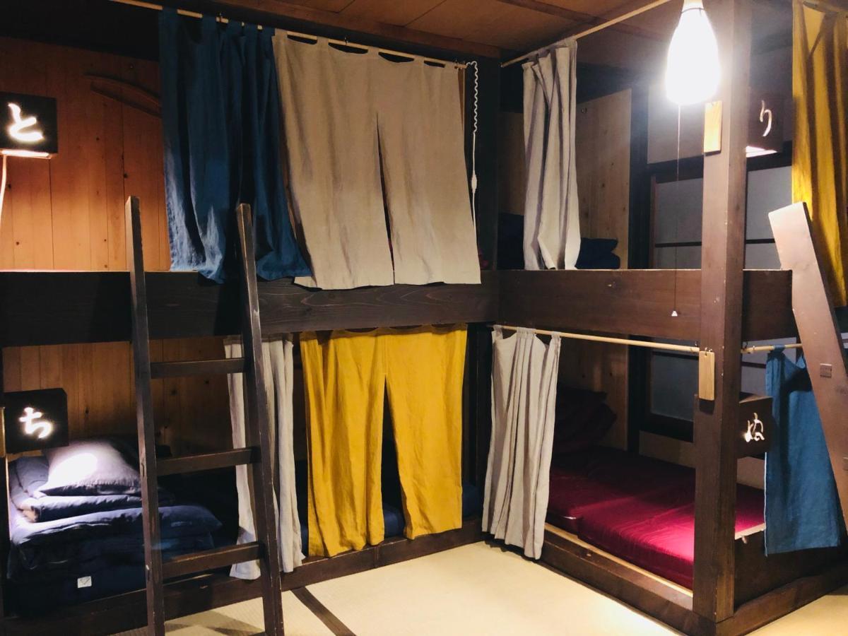 Onomichi Guest House Anago-No-Nedoko Екстер'єр фото