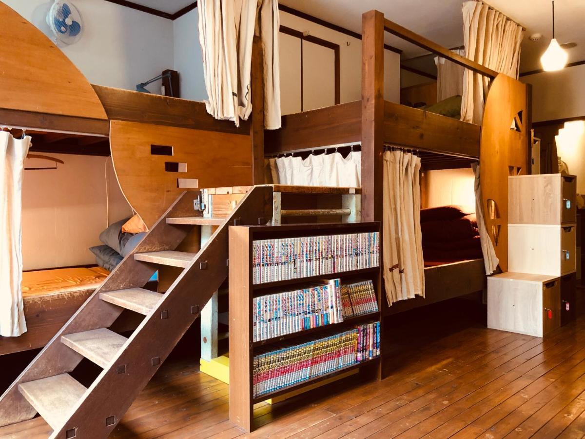 Onomichi Guest House Anago-No-Nedoko Екстер'єр фото