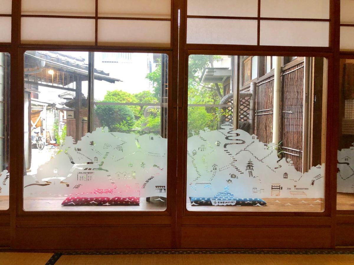 Onomichi Guest House Anago-No-Nedoko Екстер'єр фото